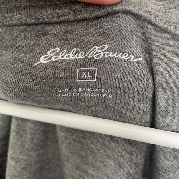 Eddie Bauer gray tee - Picture 3 of 4
